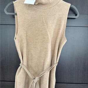 Zara Beige Sleeveless Knit Top